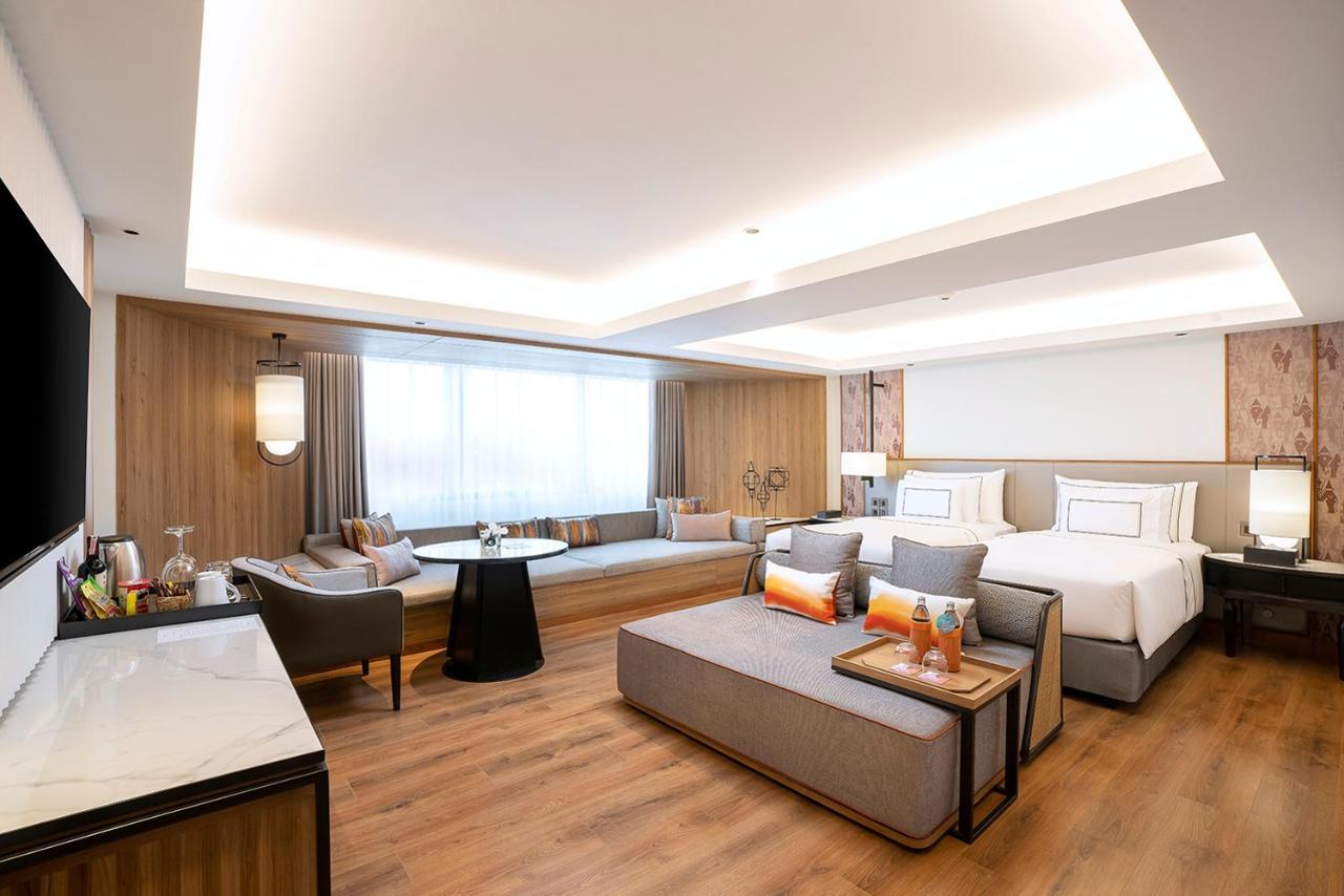 Hotel Melia Chiang Mai Esterno foto Deluxe Suite