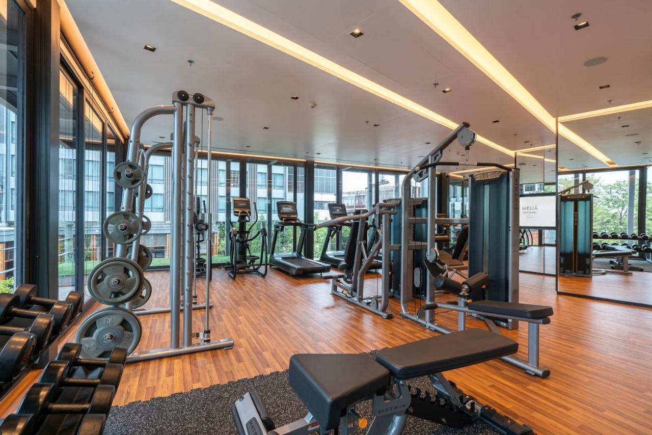 Hotel Melia Chiang Mai Esterno foto The gym at the hotel